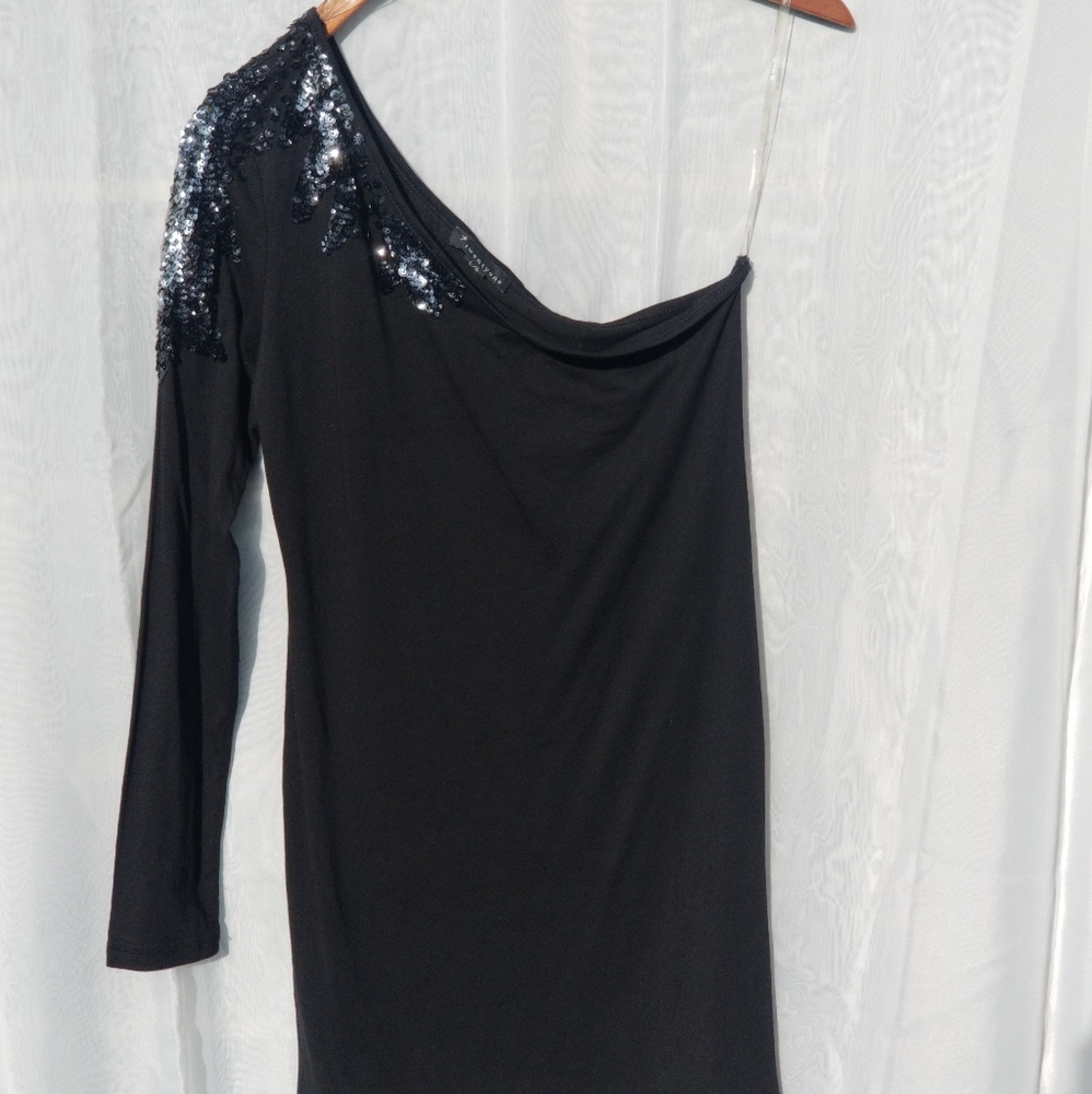 Forever 21 Sequence sexy Dress - Picture 4 of 5
